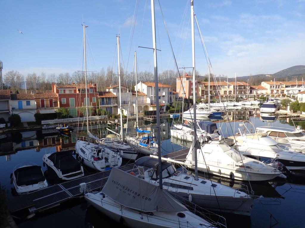 Apartment Port Grimaud Rum bild