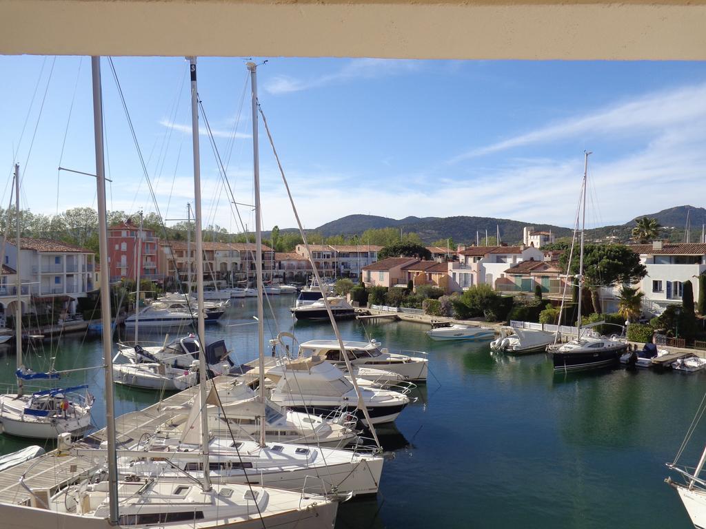 Apartment Port Grimaud Exteriör bild