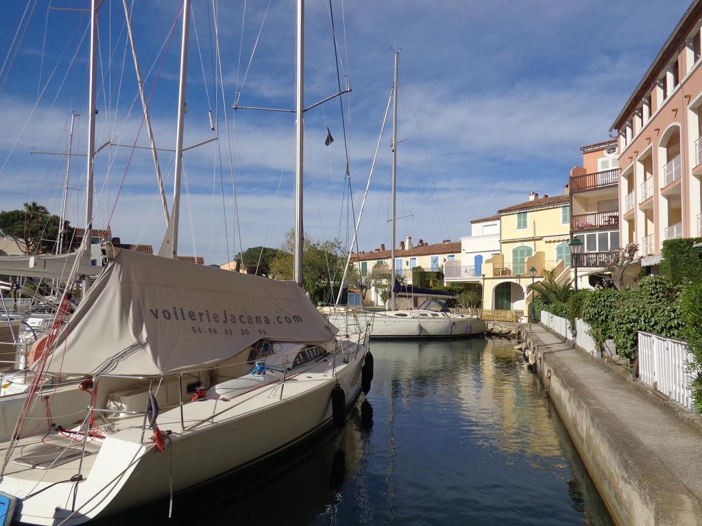 Apartment Port Grimaud Exteriör bild